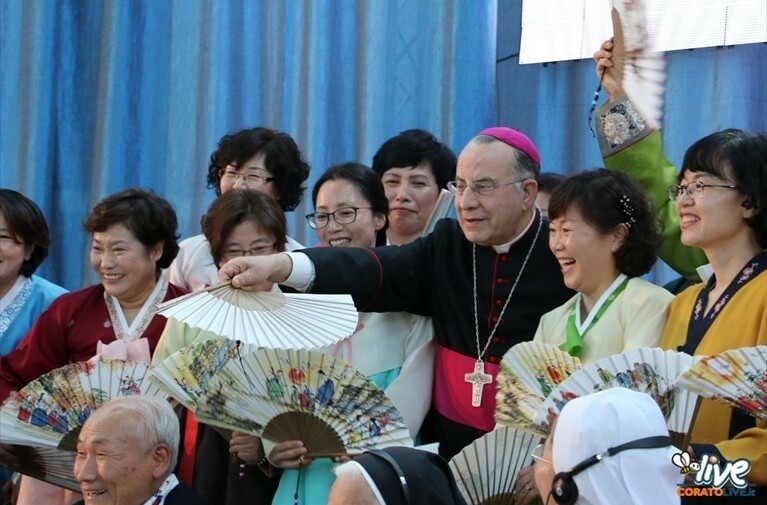 Il vescovo Pichierri tra i coreani per il convegno dedicato a Luisa Piccarreta