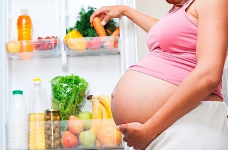 L’alimentazione in gravidanza e nell’allattamento