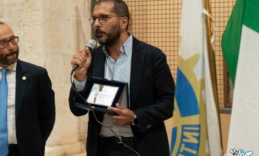 La "carica dei 100" premiati a Palazzo di Città per "Io merito"