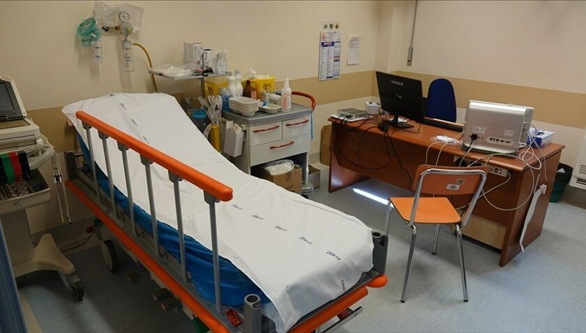 L'ospedale di Bisceglie interamente dedicato al Covid: fino a 100 posti letto per i pazienti