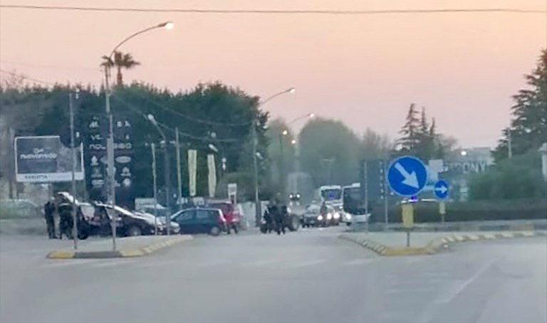 Controlli su via Castel del Monte