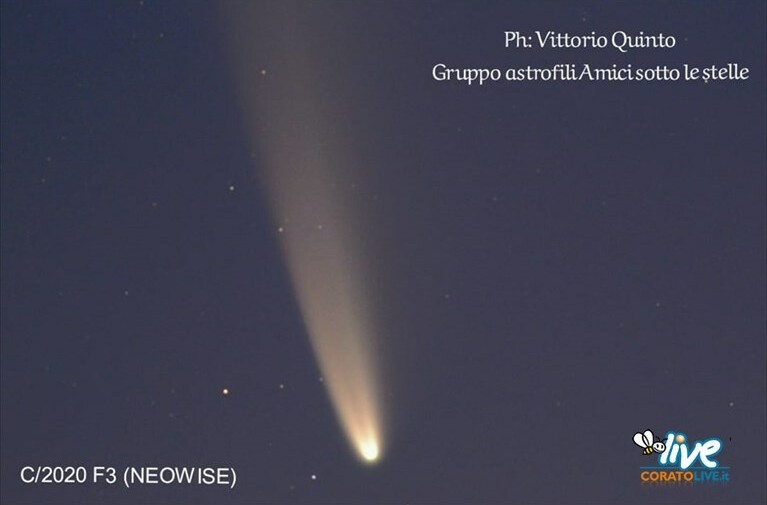La cometa vista dalla Murgia