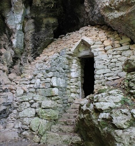Grotta del Finestrino