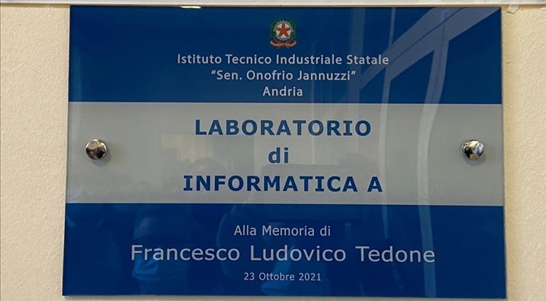 Intitolato a Francesco Tedone il laboratorio dell'Itis