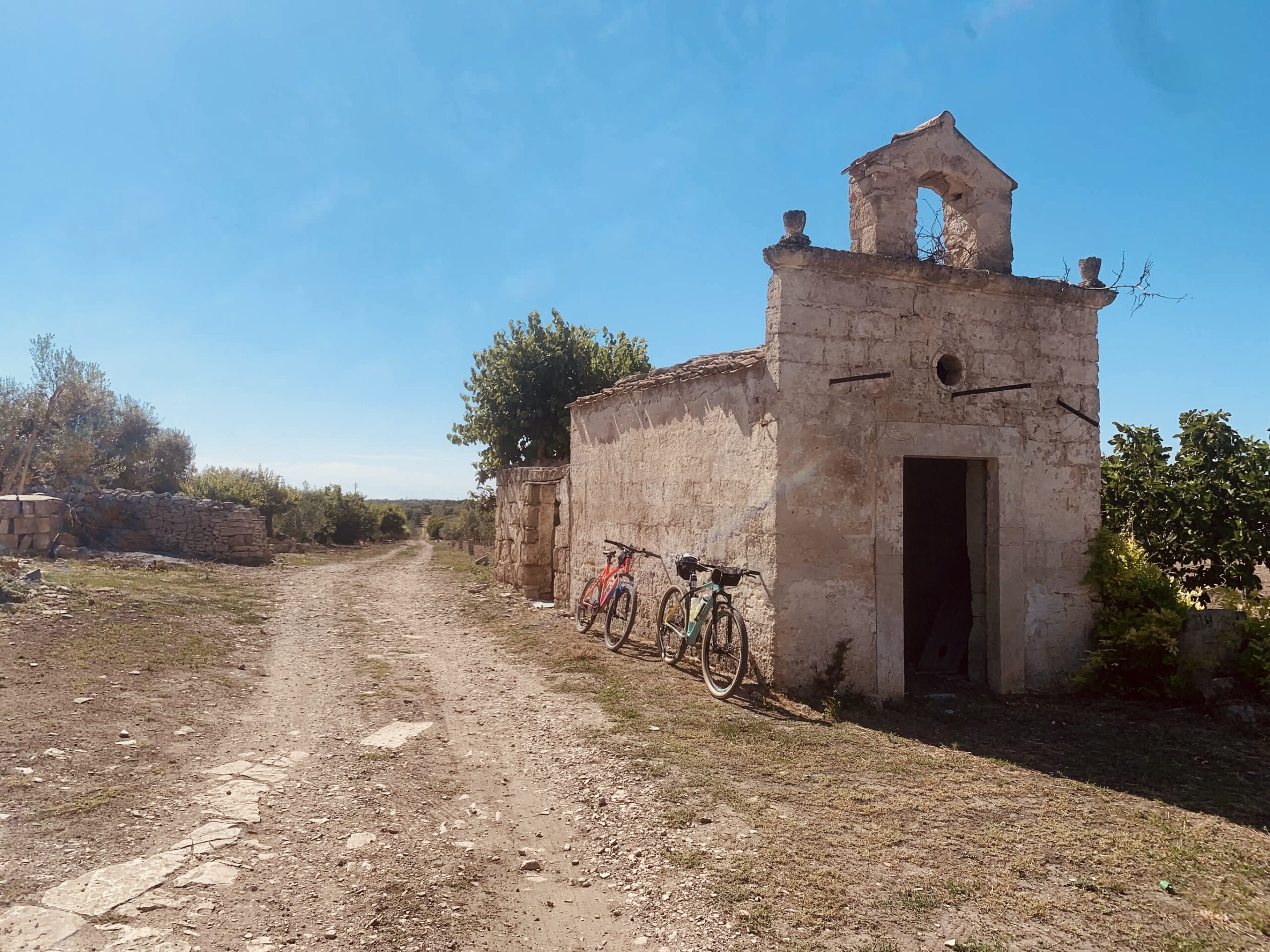 Chiesette, edicole votive e religiosità rurale