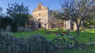 Posta Santa Croce: cultura, storia e… mitologia